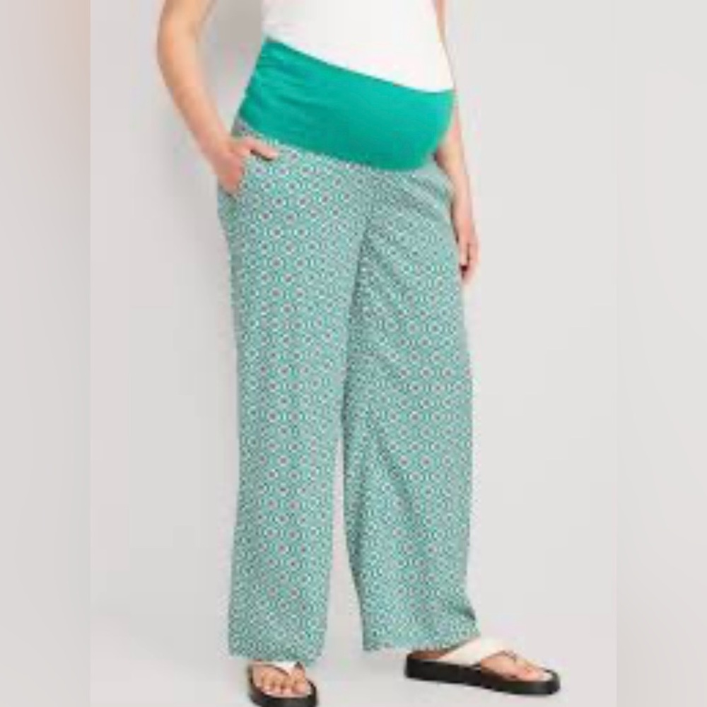 Old Navy Fold Over Waist Playa Wide Leg Maternity Pant